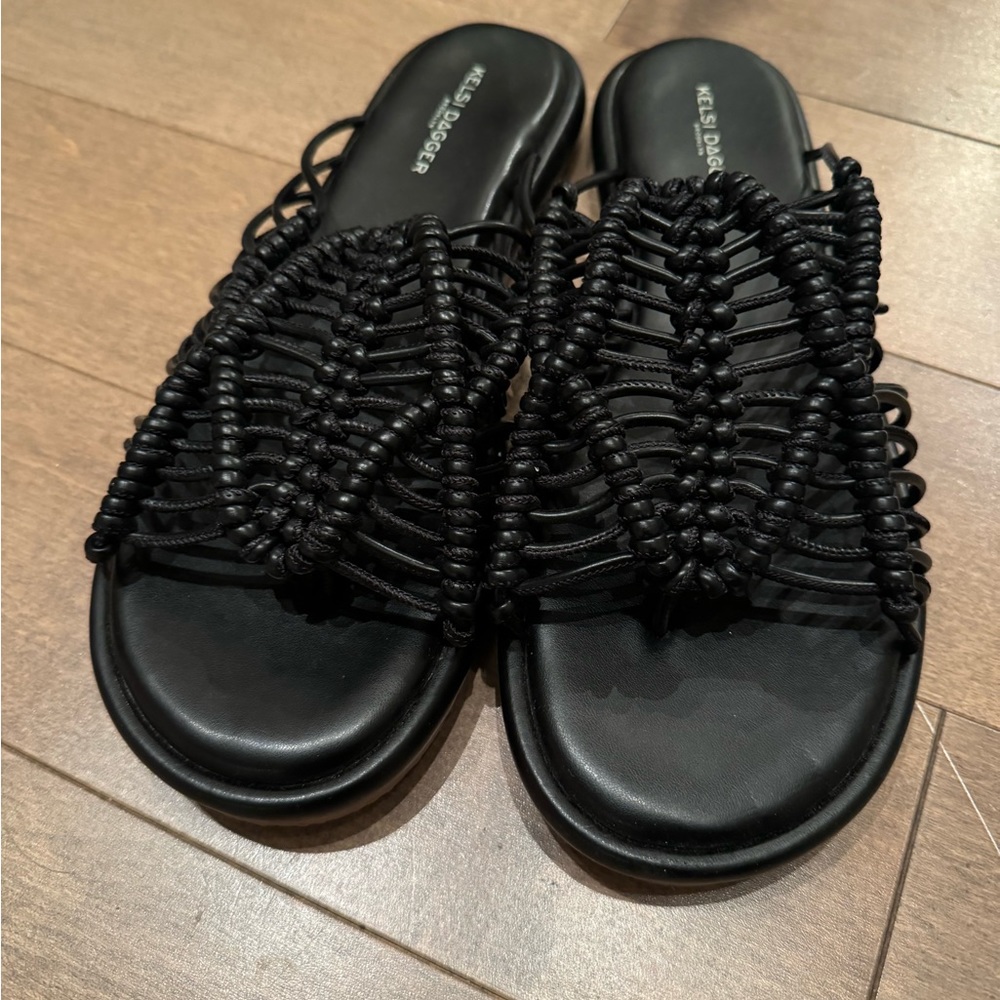 Kelsi Dagger Brooklyn Slide Sandals, barely worn, size 11. Great condition!